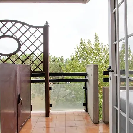 Eur Torrino Apartment, Vicino La Stazione Metro Tor Di Valle 아파트