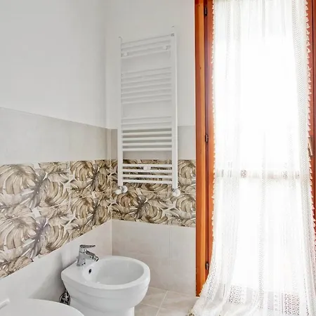 Eur Torrino Apartment, Vicino La Stazione Metro Tor Di Valle 아파트